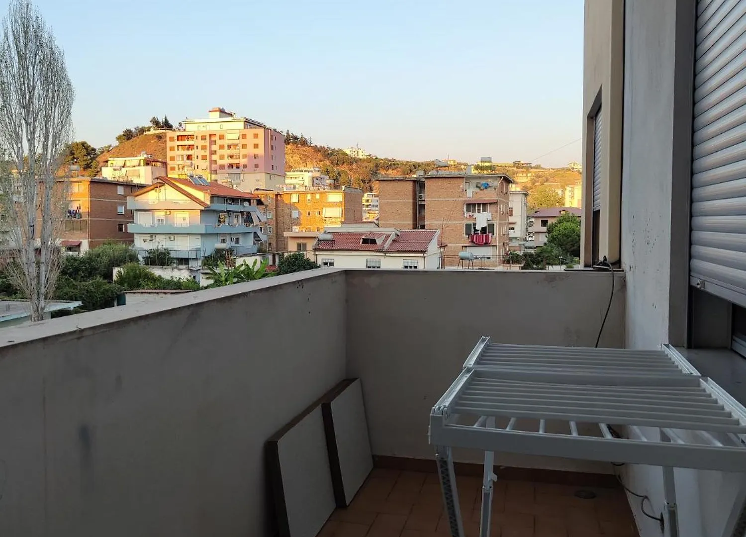 Apartment Laura'S Guesthouse Vlore